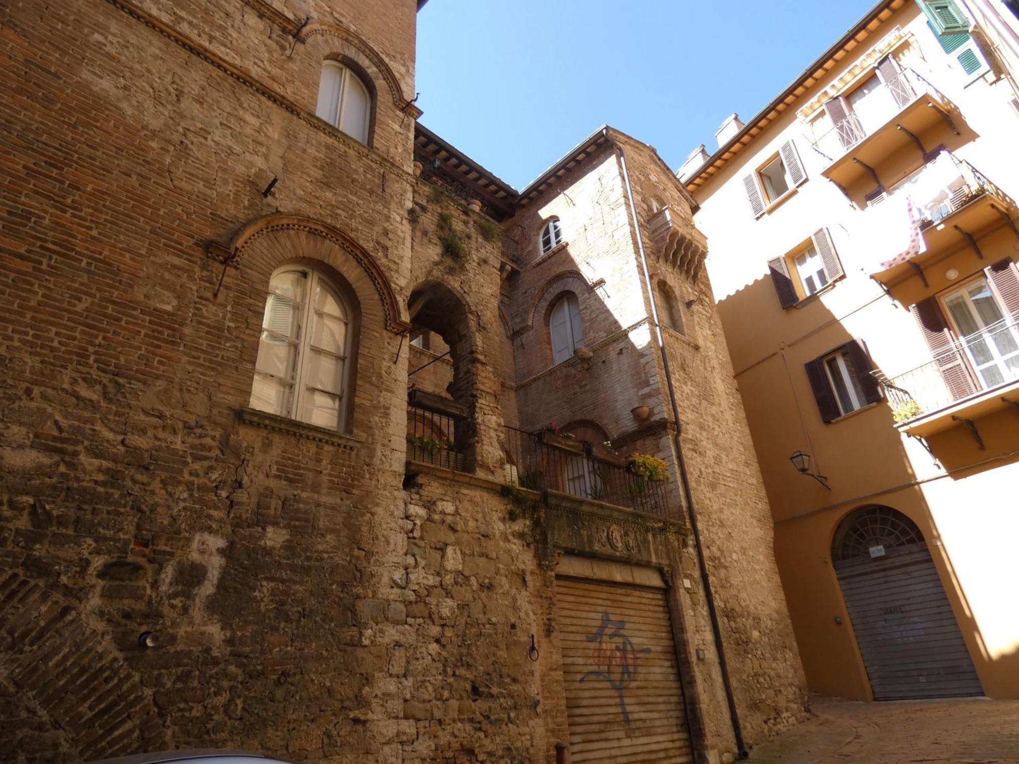 Via Vincioli - La Terrazza Nel Cuore Di Perugia Перуджа Екстериор снимка
